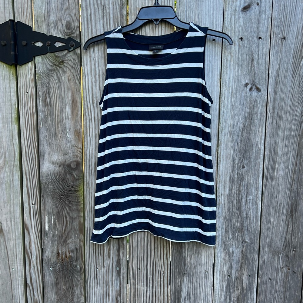 J Jill Wearever Collection Black and Cream Stripe Tank Top Women’s Small Petite